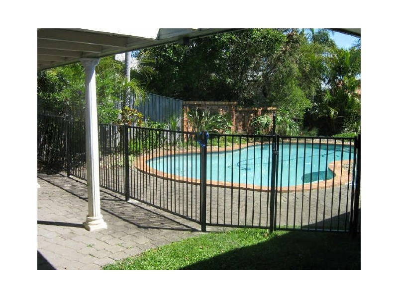 7 Wanneroo Court, Mermaid Waters QLD 4218