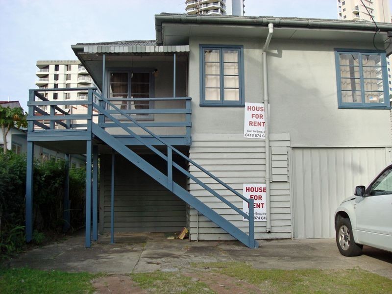 205 Surf Parade, Broadbeach QLD 4218