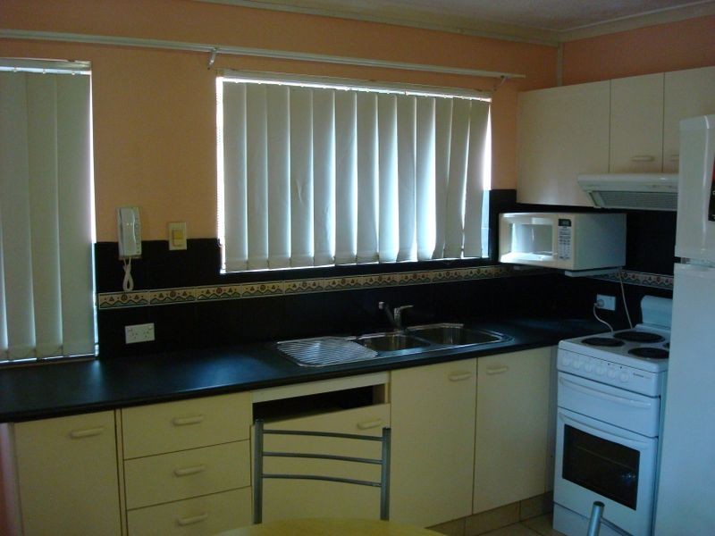 Chevron Island QLD 4217