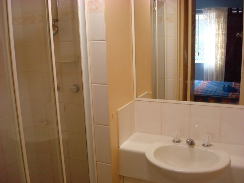 Chevron Island QLD 4217