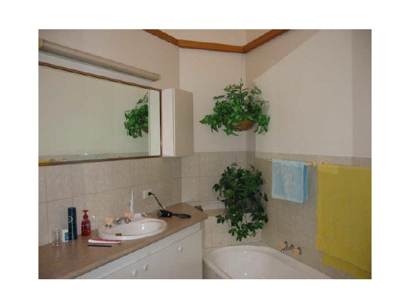 Broadbeach Waters QLD 4218