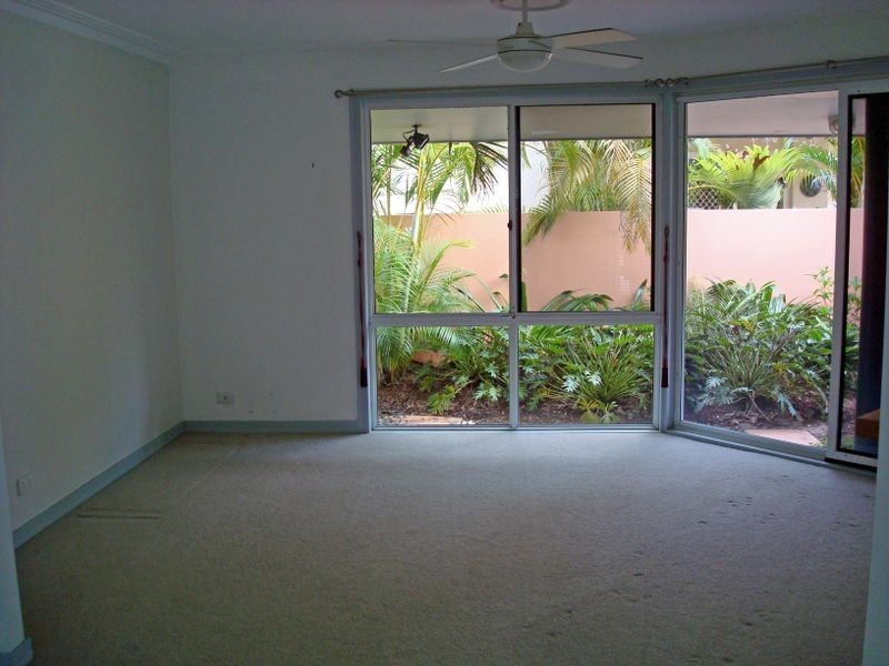 Clear Island Waters QLD 4226