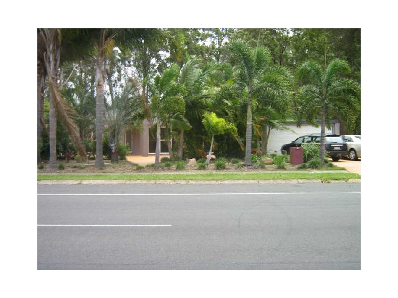 27 Manly Drive, Robina QLD 4226