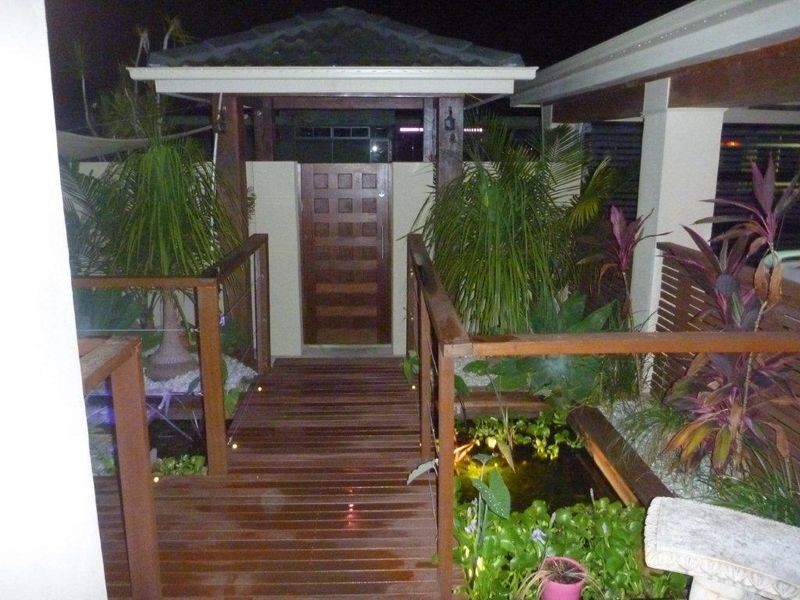 Broadbeach Waters QLD 4218