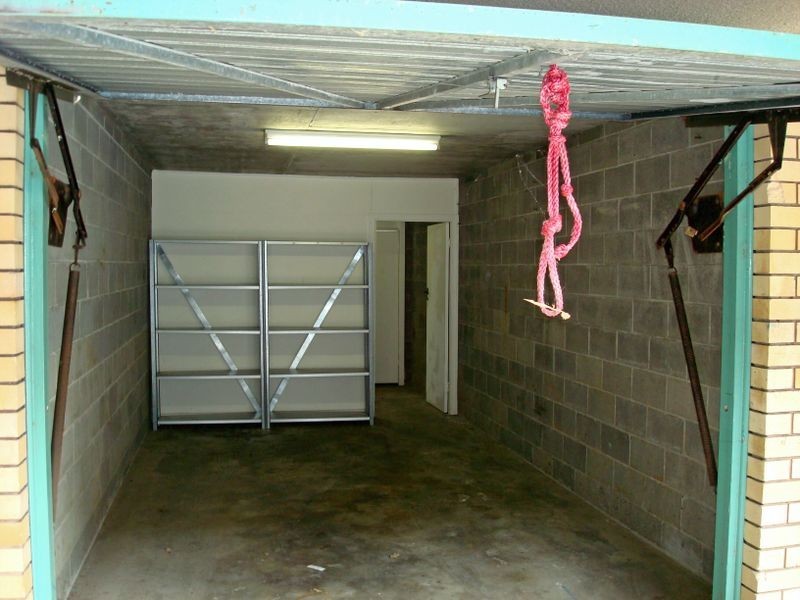 4/12 Stanley Street, Burleigh Heads QLD 4220