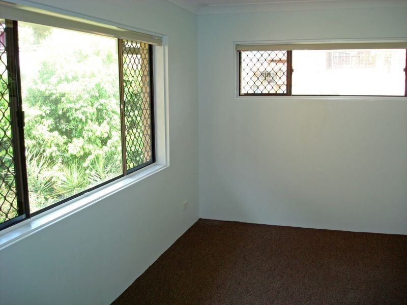 4/22 Chelsea Ave, Broadbeach QLD 4218