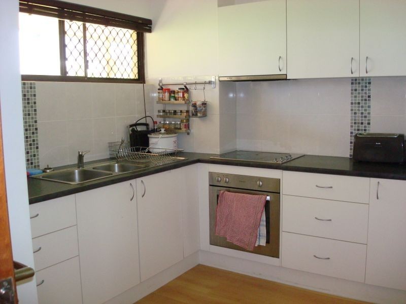 5/200 Surf Pde, Broadbeach QLD 4218