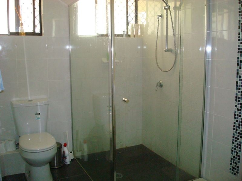 5/200 Surf Pde, Broadbeach QLD 4218