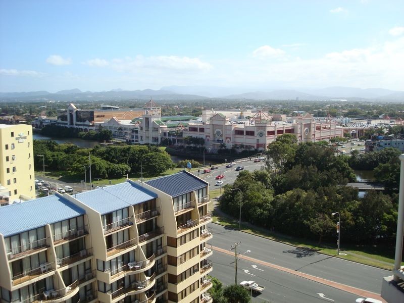 1305/ Surf Parade, Broadbeach QLD 4218