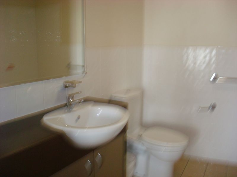 909/ Surf Pde, Broadbeach QLD 4218