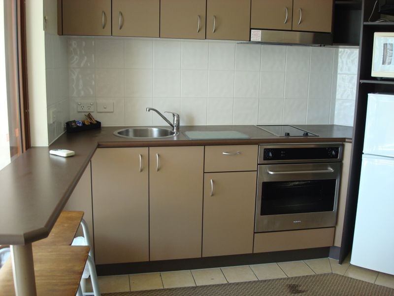 908/42 Surf Parade, Broadbeach QLD 4218