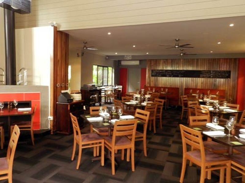 2739 Gold Coast Highway, Broadbeach QLD 4218