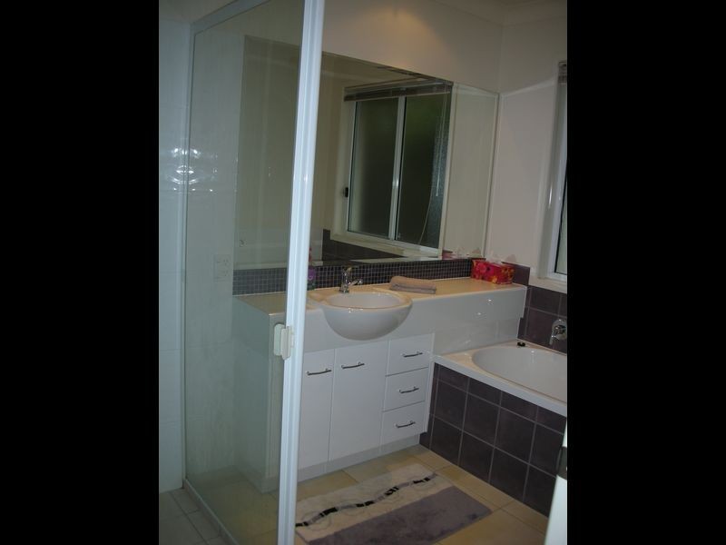 73/11 Eden Court, Nerang QLD 4211