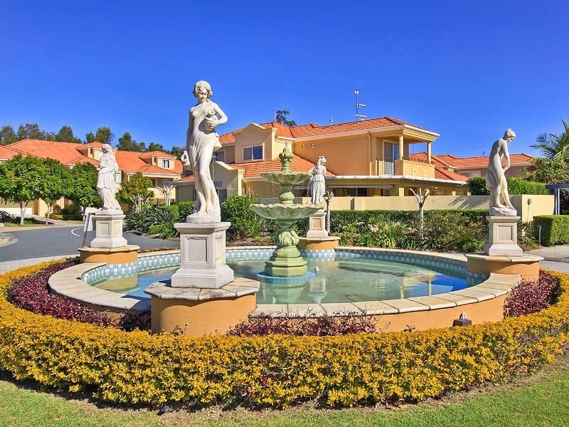 32/3 Robina Town Centre Drive (Eastlake), Robina QLD 4226