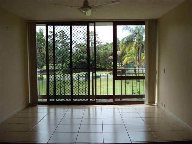 Clear Island Waters QLD 4226