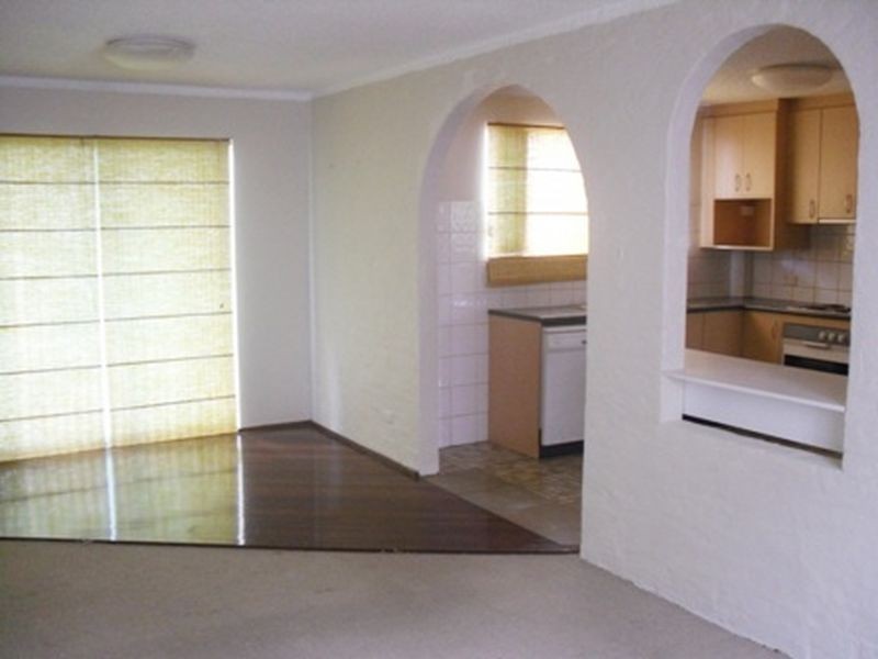 4/43 Brittania Ave, Broadbeach QLD 4218