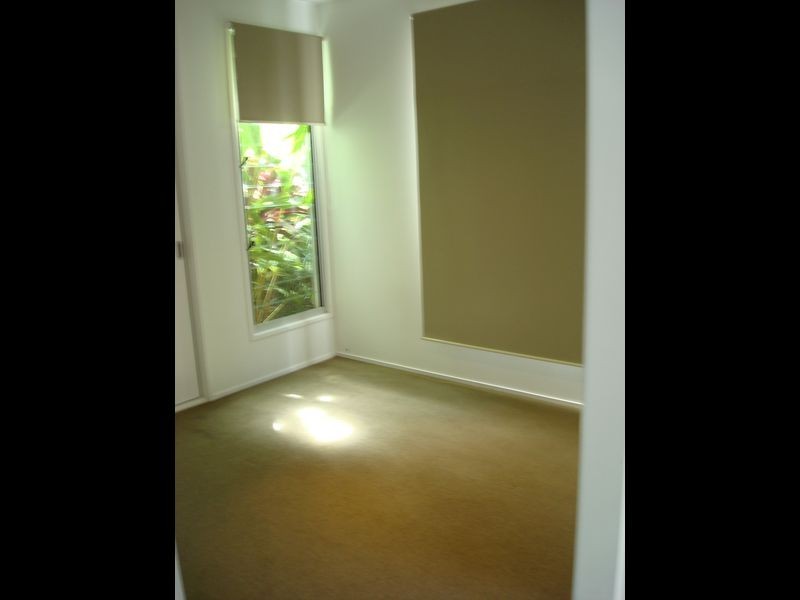 Varsity Lakes QLD 4227