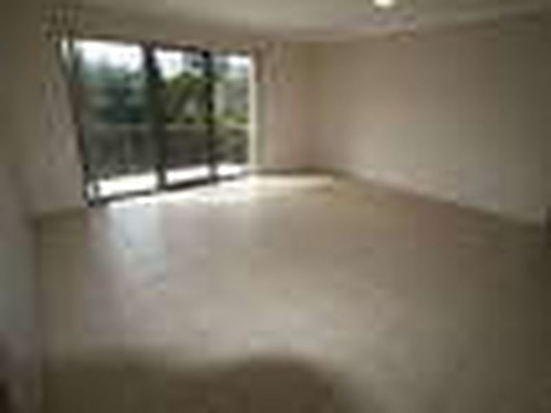 5/63 Angie Court, Mermaid Waters QLD 4218