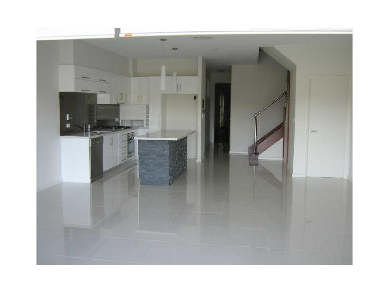 3/5024 Emerald Lakes Drive, Carrara QLD 4211