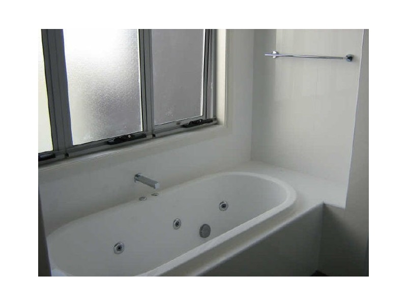 3/5024 Emerald Lakes Drive, Carrara QLD 4211