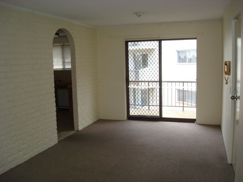 3/43 Britannia Avenue, Broadbeach QLD 4218