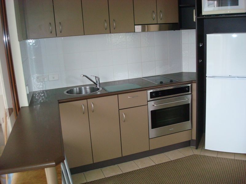 Broadbeach QLD 4218