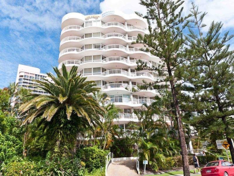77/210 Surf Parade, Broadbeach QLD 4218