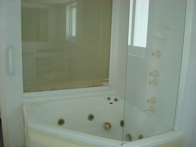 77/210 Surf Parade, Broadbeach QLD 4218