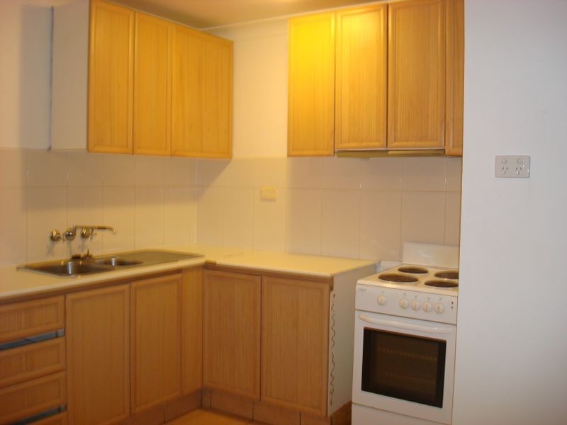 5/9 Clayton St, Labrador QLD 4215