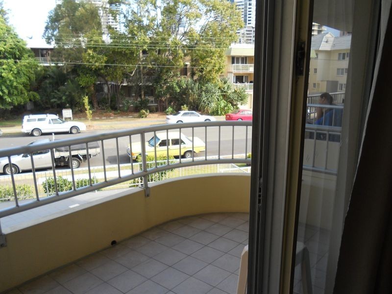 Broadbeach QLD 4218