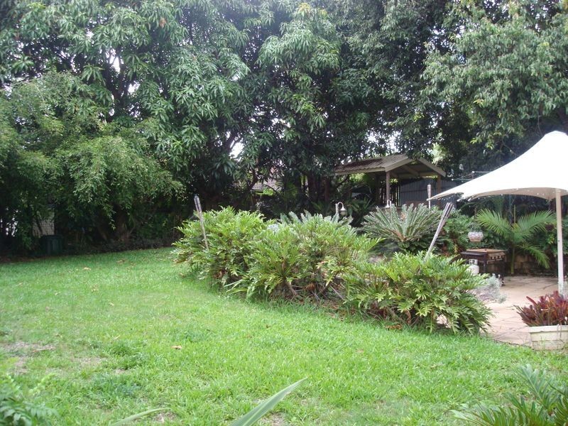 5 Allunga Ave, Ashmore QLD 4214