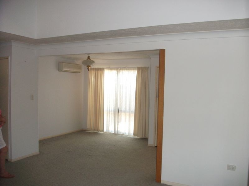 8/172 Barrier Reef Dve, Mermaid Waters QLD 4218