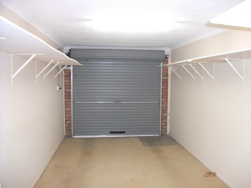 8/172 Barrier Reef Dve, Mermaid Waters QLD 4218