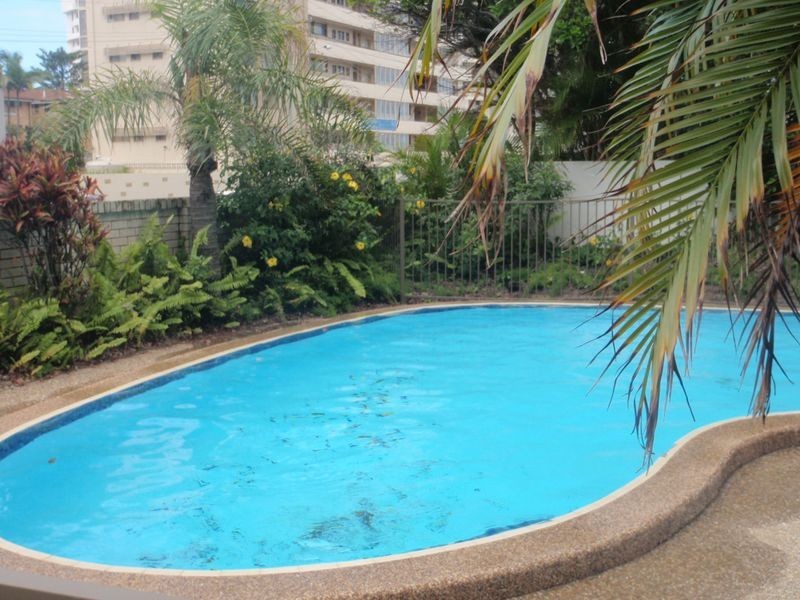 4/8-10 Queensland Avenue, Broadbeach QLD 4218