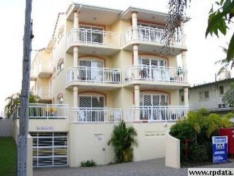 3/7 Holborow Close, Surfers Paradise QLD 4217