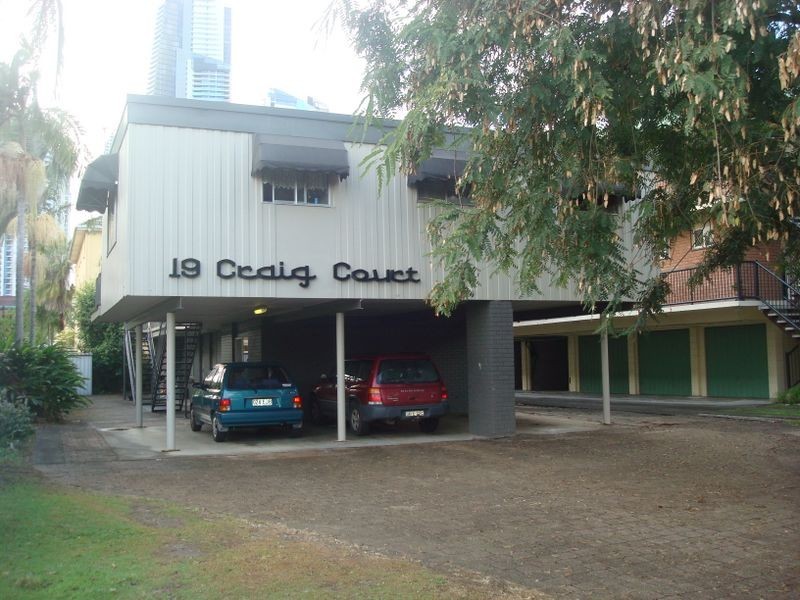 Chevron Island QLD 4217