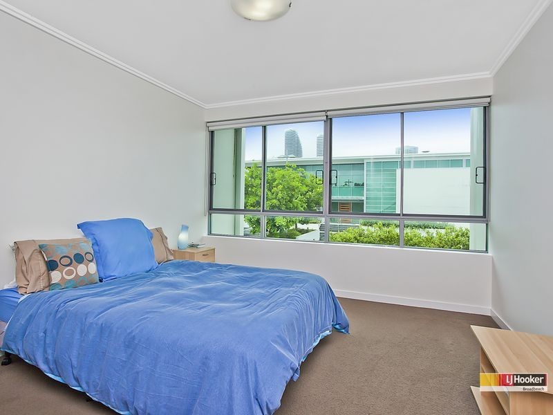 7/6 Miami Key, Broadbeach Waters QLD 4218