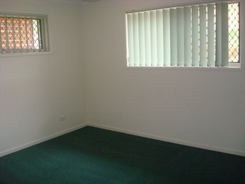 1/1 Guyra Avenue, Burleigh Heads QLD 4220