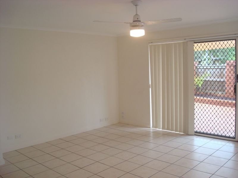 1/1 Guyra Avenue, Burleigh Heads QLD 4220