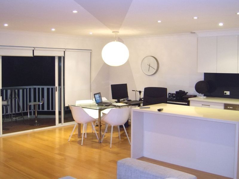 40/42 Beach Parade, Surfers Paradise QLD 4217