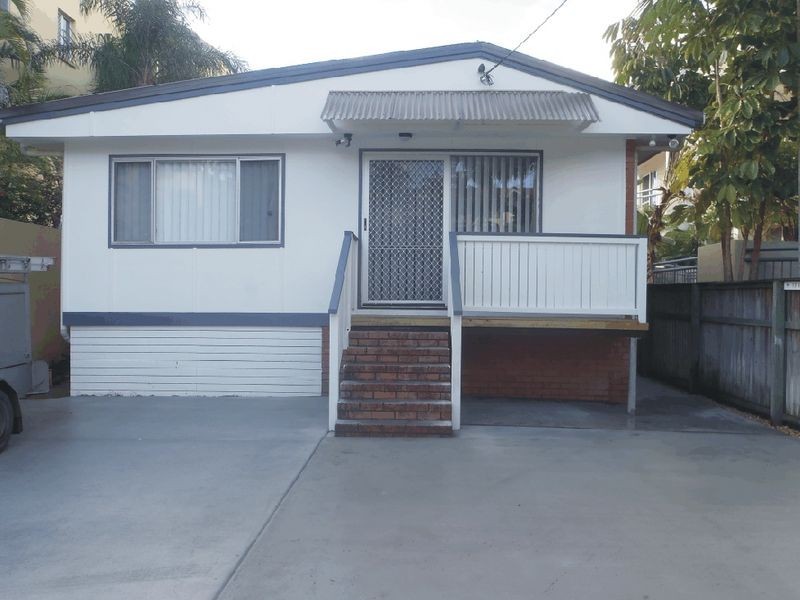 A/17 Monte Carlo Avenue, Surfers Paradise QLD 4217