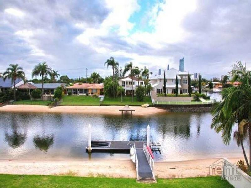 Broadbeach Waters QLD 4218