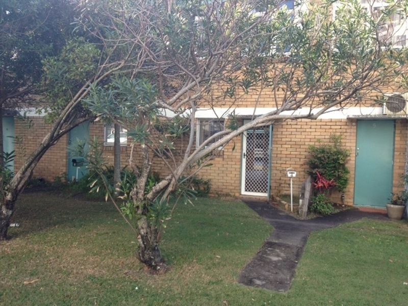 4/15 George Avenue, Broadbeach QLD 4218