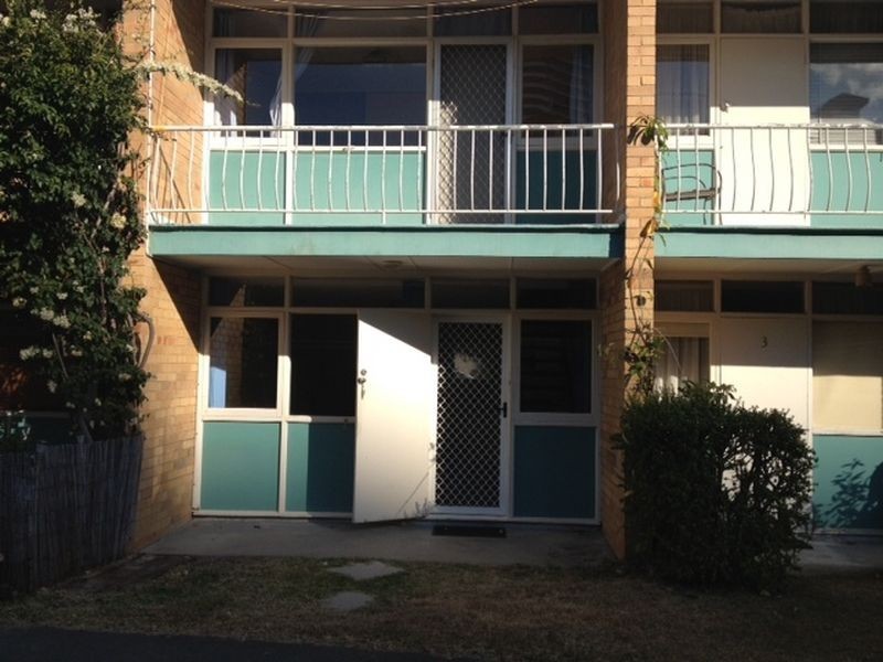 4/15 George Avenue, Broadbeach QLD 4218