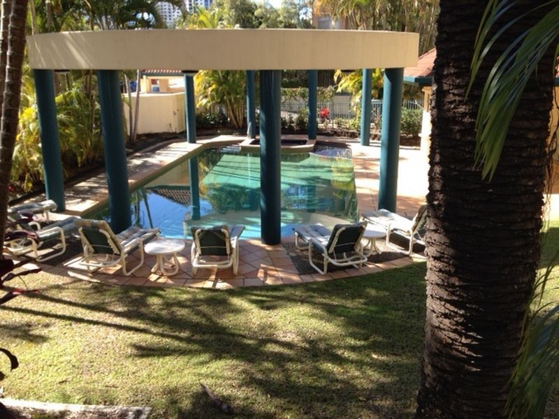 1/12 Monte Carlo Avenue, Surfers Paradise QLD 4217