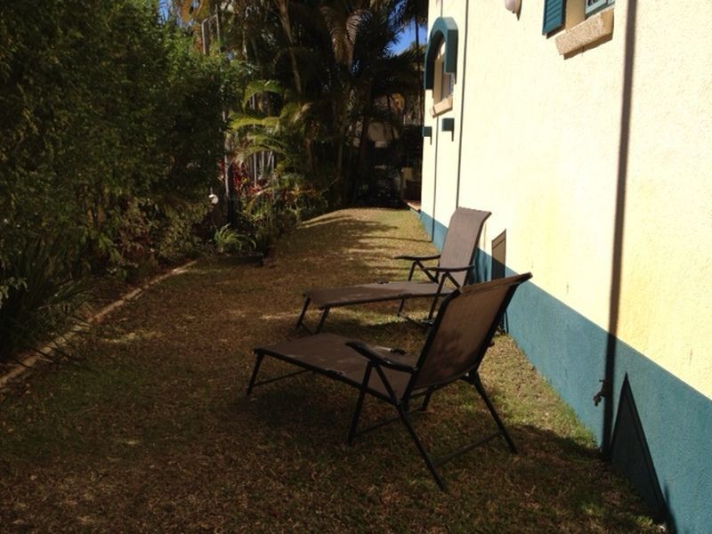 1/12 Monte Carlo Avenue, Surfers Paradise QLD 4217