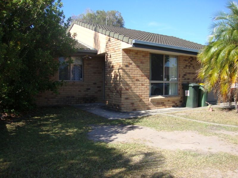 43 Montezuma Drive, Burleigh Waters QLD 4220