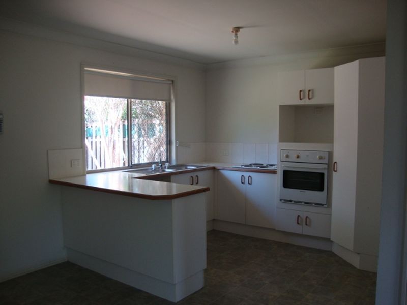 43 Montezuma Drive, Burleigh Waters QLD 4220