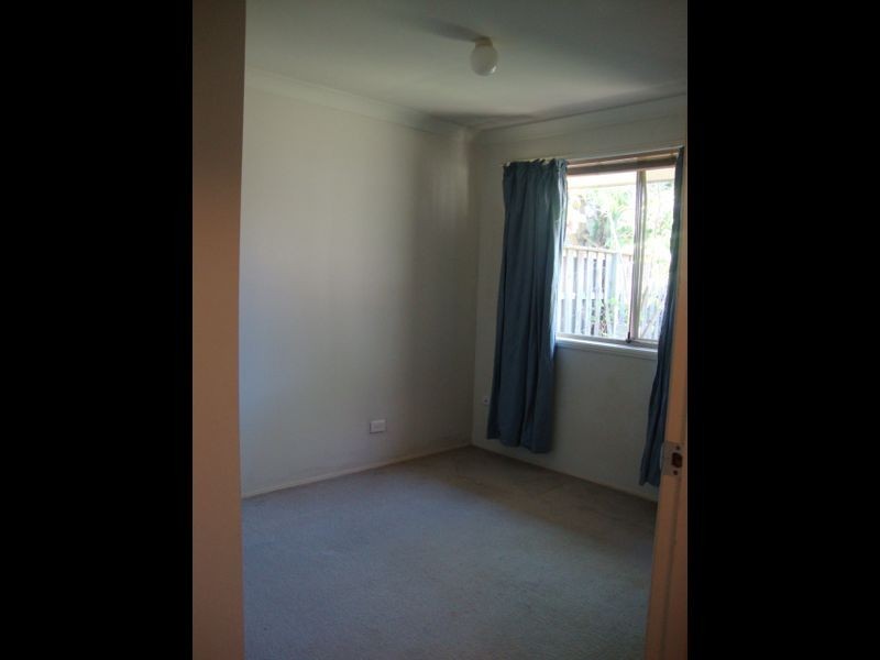 43 Montezuma Drive, Burleigh Waters QLD 4220