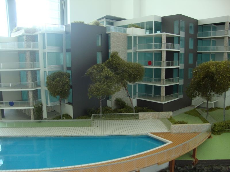 001/22 Benlexcen Drive, Robina QLD 4226